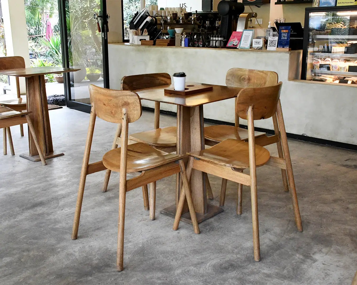 Nordic Dining Table with 4x Chairs