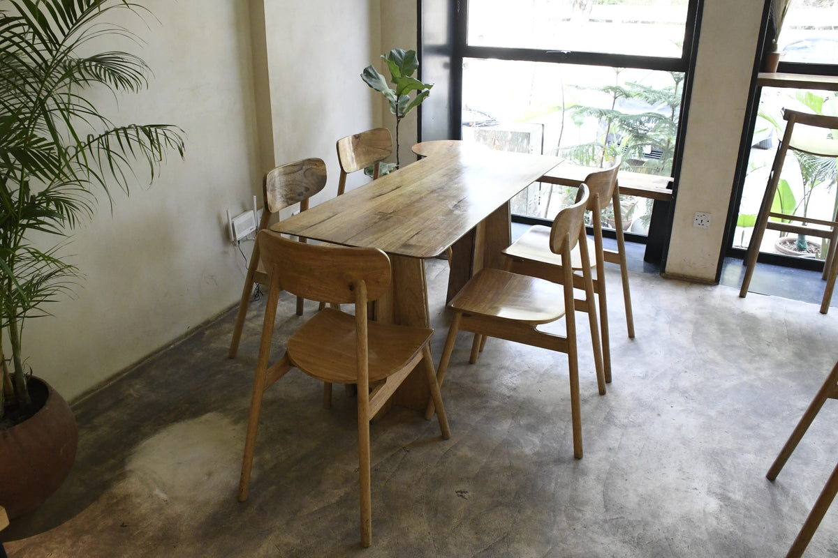 Nordic Dining Table with 6x Chairs